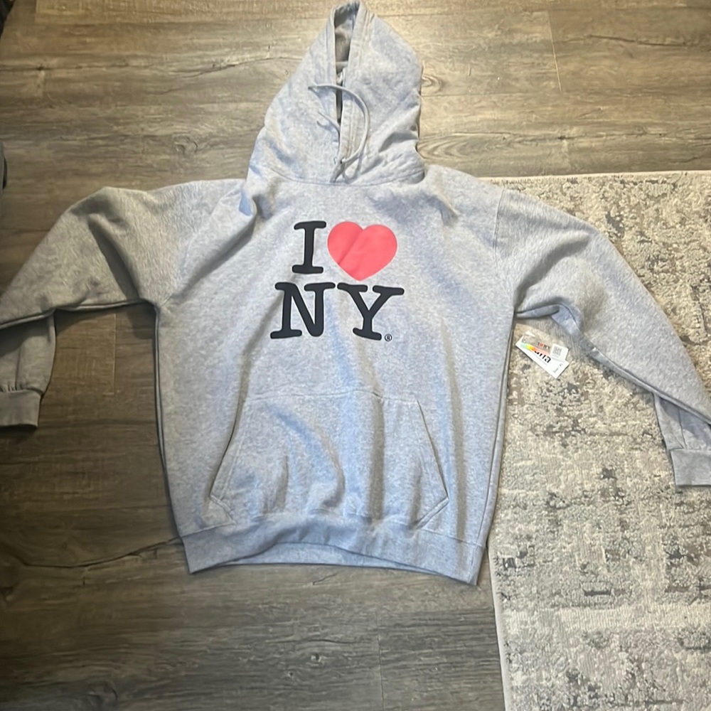 I 🩷 New York hooded sweatshirt